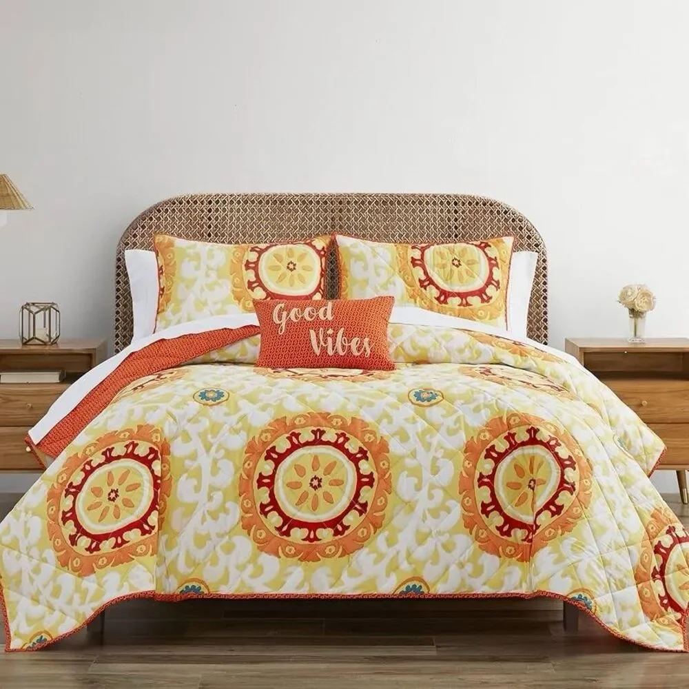 Queen/Full Quilt Set Good Vibes NWT